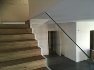 parapetti vetro balaustre vetro chiusura scale vetro pordenone treviso vetra stefano zambon (13) 